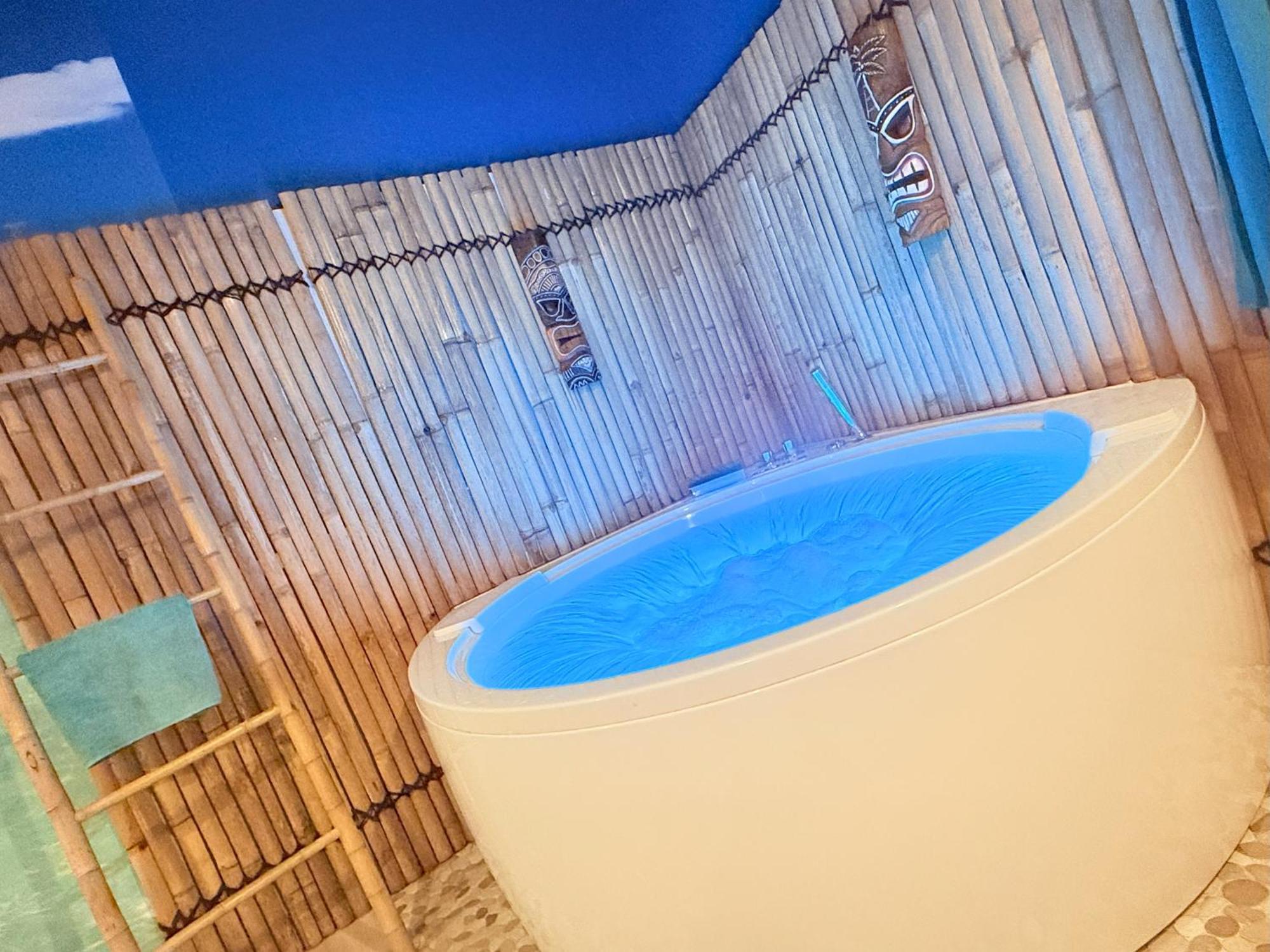 נרבון Narbnb - Bora-Bora Suite - Jacuzzi - Centre - Clim מראה חיצוני תמונה