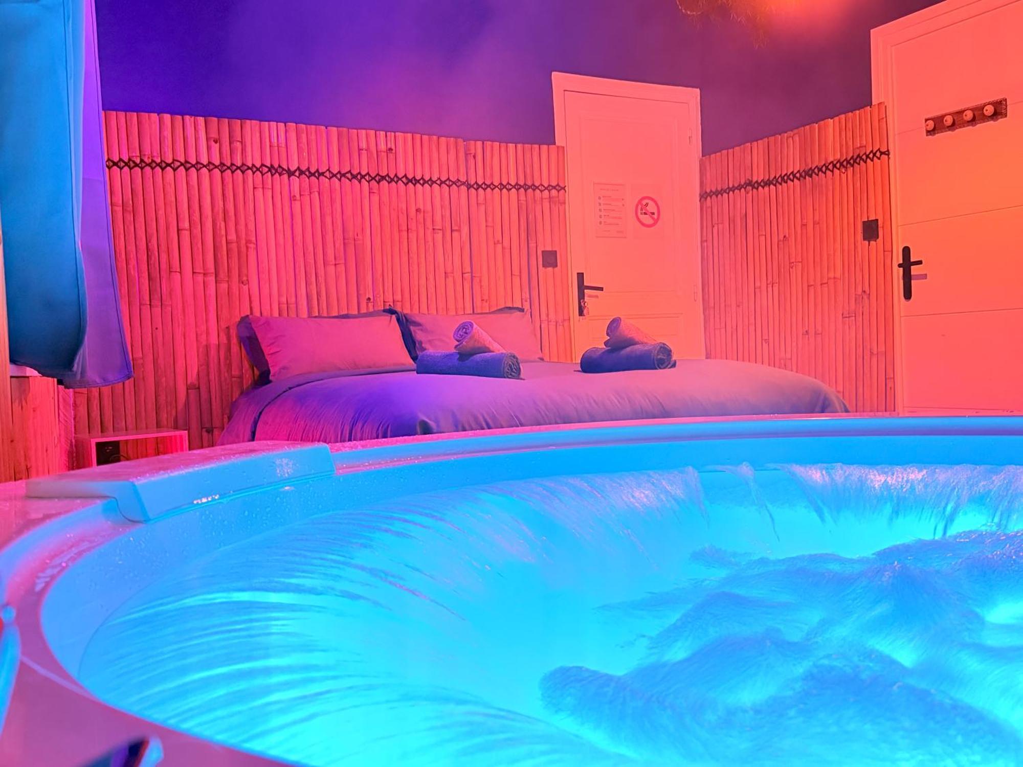 נרבון Narbnb - Bora-Bora Suite - Jacuzzi - Centre - Clim מראה חיצוני תמונה