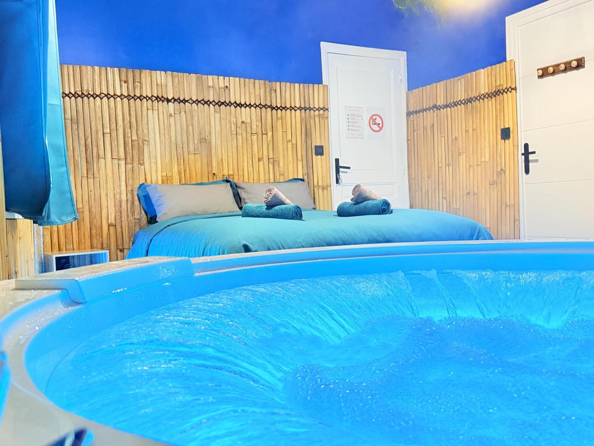 נרבון Narbnb - Bora-Bora Suite - Jacuzzi - Centre - Clim מראה חיצוני תמונה